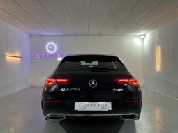 Mercedes Benz CLA lleno