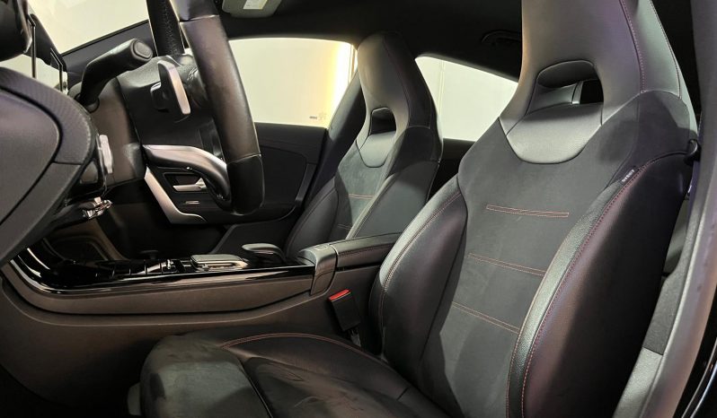 Mercedes Benz CLA lleno