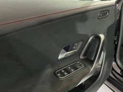 Mercedes Benz CLA lleno