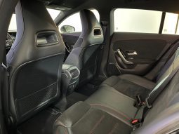 Mercedes Benz CLA lleno