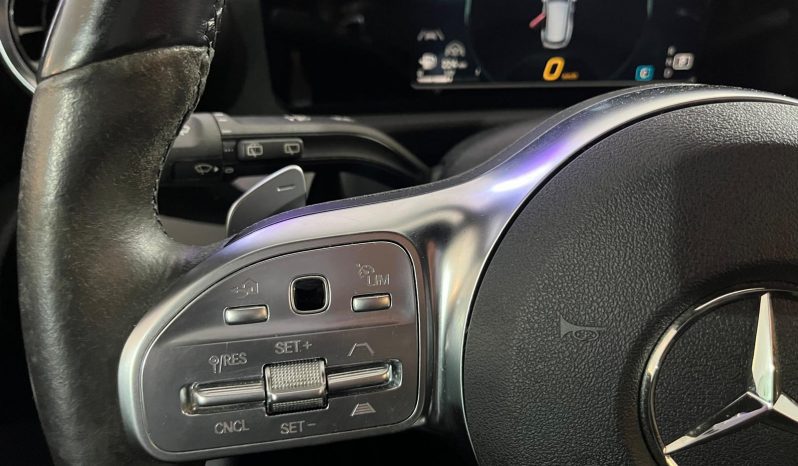 Mercedes Benz CLA lleno