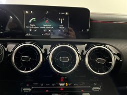 Mercedes Benz CLA lleno