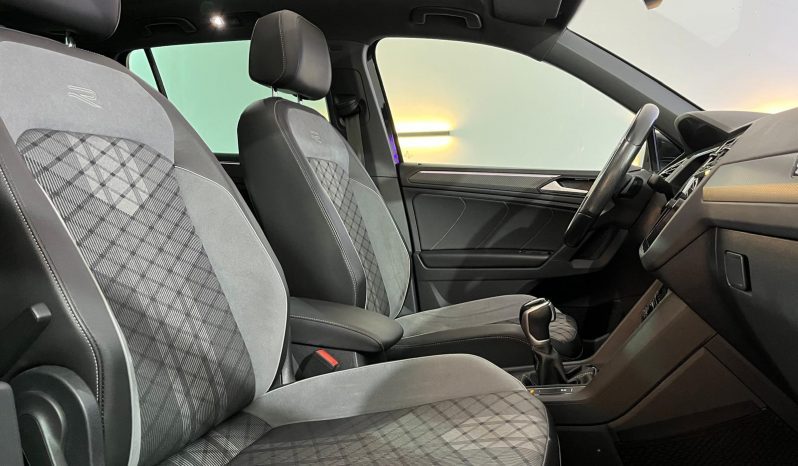 VOLKSWAGEN Tiguan RLine 2.0 TDI DSG lleno