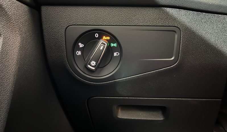 VOLKSWAGEN Tiguan RLine 2.0 TDI DSG lleno