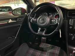 VOLKSWAGEN Golf GTI 2.0 TSI BMT lleno