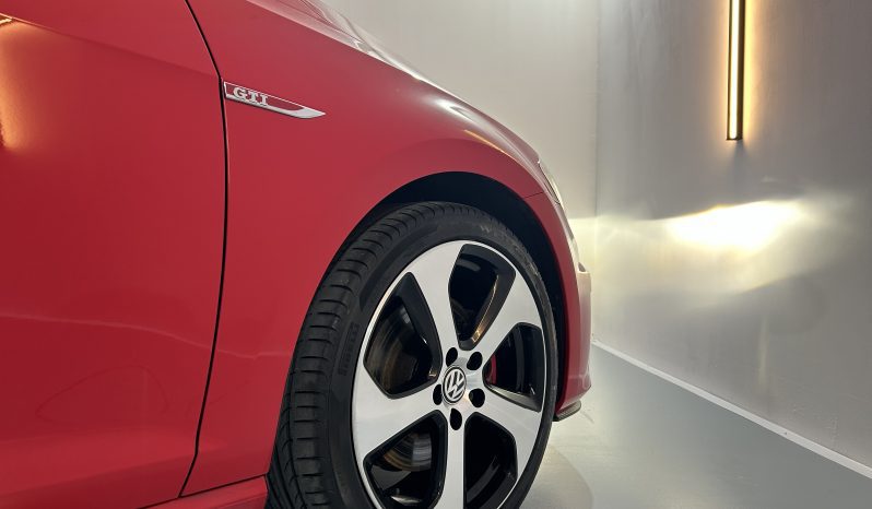 VOLKSWAGEN Golf GTI 2.0 TSI BMT lleno