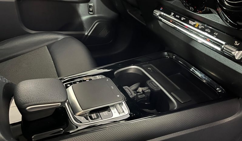 MERCEDES-BENZ GLB 2.0 GLB 200 D 4MATIC DCT lleno