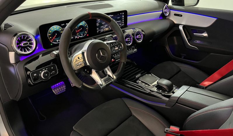 MERCEDES BENZ-AMG A45S 4MATIC 421CV lleno