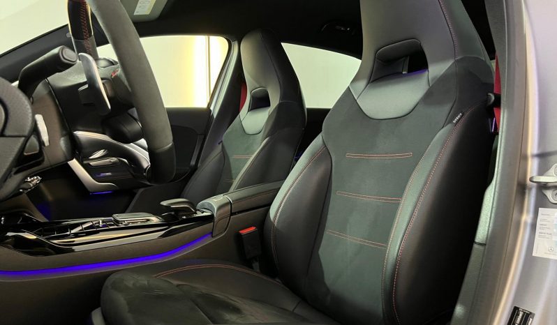 MERCEDES BENZ-AMG A45S 4MATIC 421CV lleno