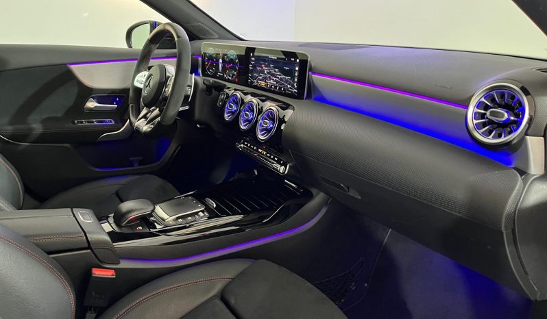 MERCEDES BENZ-AMG A45S 4MATIC 421CV lleno