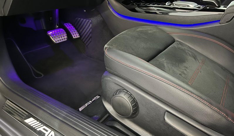 MERCEDES BENZ-AMG A45S 4MATIC 421CV lleno