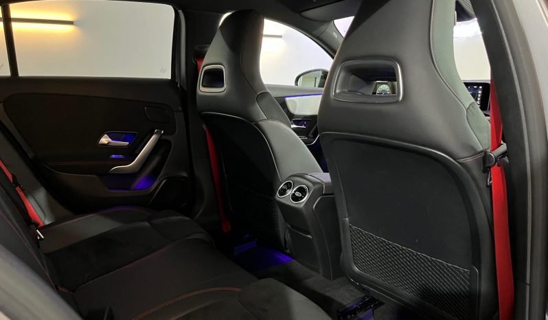 MERCEDES BENZ-AMG A45S 4MATIC 421CV lleno