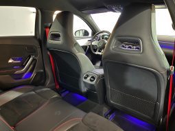 MERCEDES BENZ-AMG A45S 4MATIC 421CV lleno