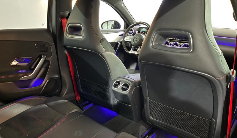 MERCEDES BENZ-AMG A45S 4MATIC 421CV lleno