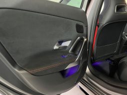 MERCEDES BENZ-AMG A45S 4MATIC 421CV lleno