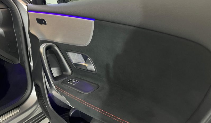 MERCEDES BENZ-AMG A45S 4MATIC 421CV lleno