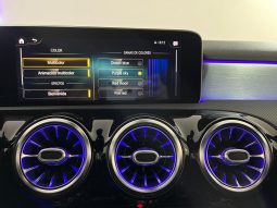 MERCEDES BENZ-AMG A45S 4MATIC 421CV lleno