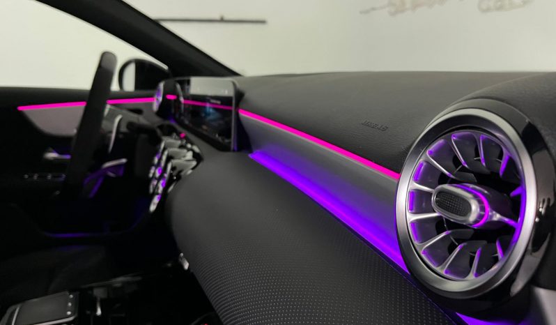 MERCEDES BENZ-AMG A45S 4MATIC 421CV lleno