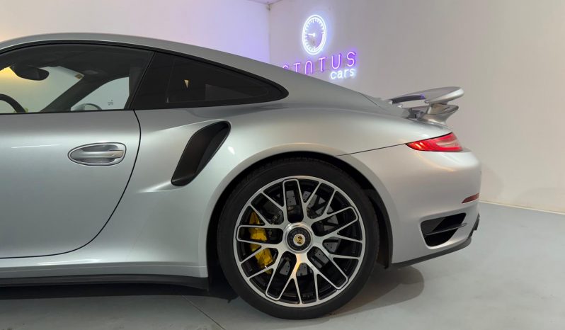 PORSCHE 911 Turbo S Coupe lleno