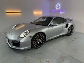 PORSCHE 911 Turbo S Coupe
