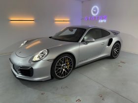 PORSCHE 911 Turbo S Coupe