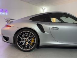 PORSCHE 911 Turbo S Coupe lleno