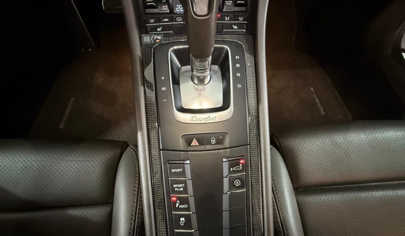 PORSCHE 911 Turbo S Coupe lleno