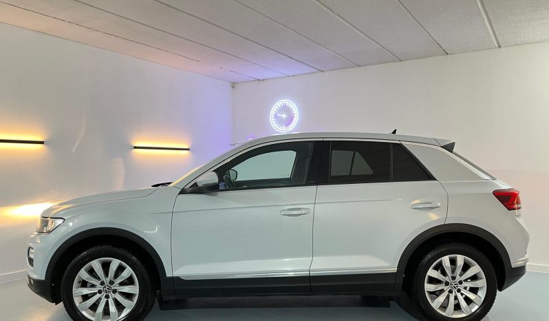 VOLKSWAGEN T-Roc Sport 1.5 TSI lleno