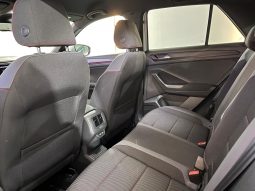 VOLKSWAGEN T-Roc Sport 1.5 TSI lleno
