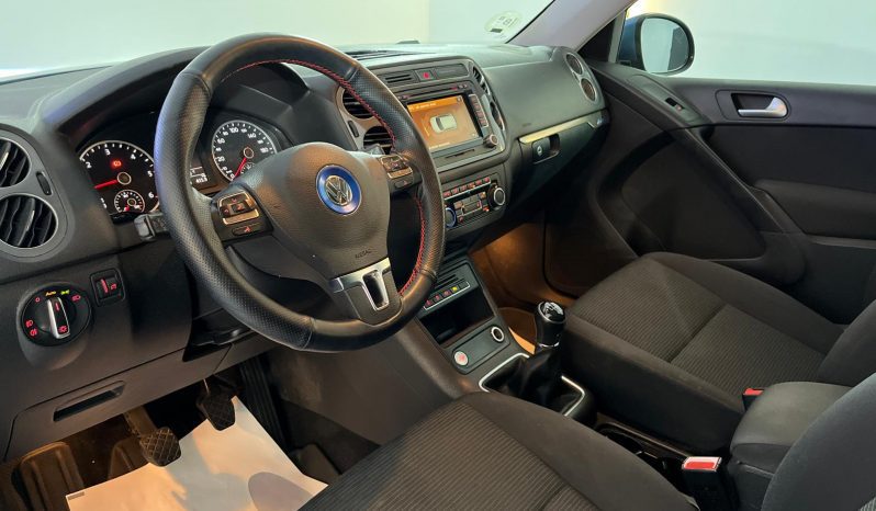 VOLKSWAGEN Tiguan T1 Sport 2.0 TDI BMT 4×2 lleno