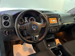 VOLKSWAGEN Tiguan T1 Sport 2.0 TDI BMT 4×2 lleno