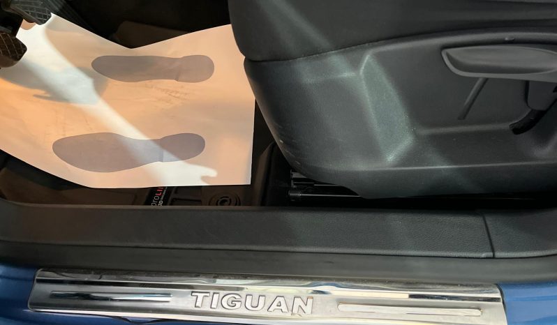 VOLKSWAGEN Tiguan T1 Sport 2.0 TDI BMT 4×2 lleno