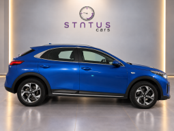 Kia XCeed Gasolina 2024 lleno