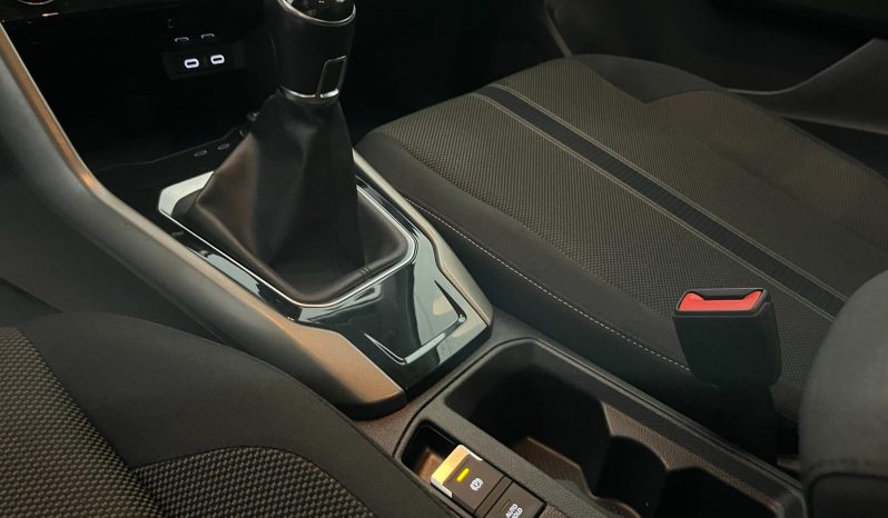 VOLKSWAGEN T-Roc Advance 2.0 TDI lleno