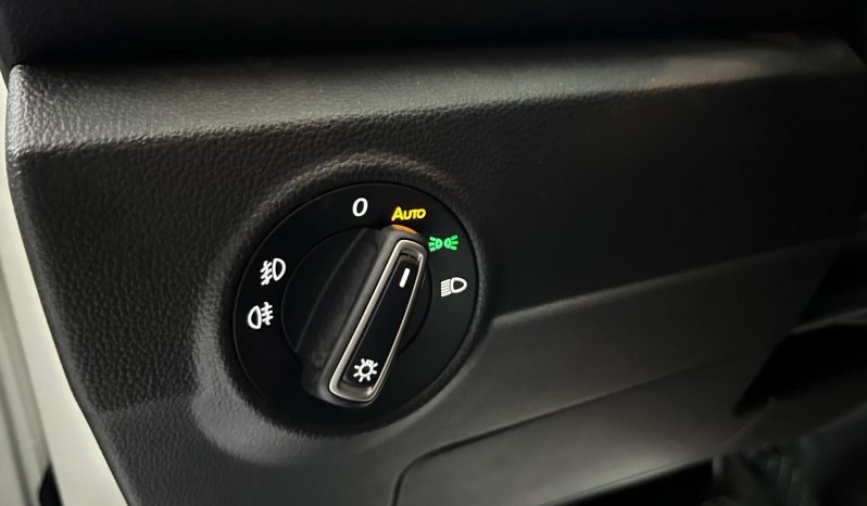 VOLKSWAGEN T-Roc Advance 2.0 TDI lleno