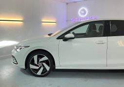VOLKSWAGEN Golf 8 2.0 TDI lleno