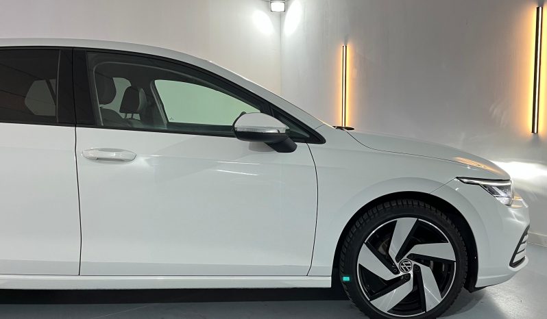 VOLKSWAGEN Golf 8 2.0 TDI lleno