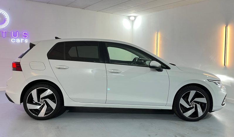 VOLKSWAGEN Golf 8 2.0 TDI lleno