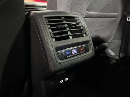 VOLKSWAGEN Golf 8 2.0 TDI lleno