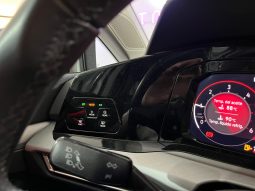 VOLKSWAGEN Golf 8 2.0 TDI lleno