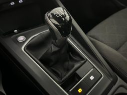 VOLKSWAGEN Golf 8 2.0 TDI lleno