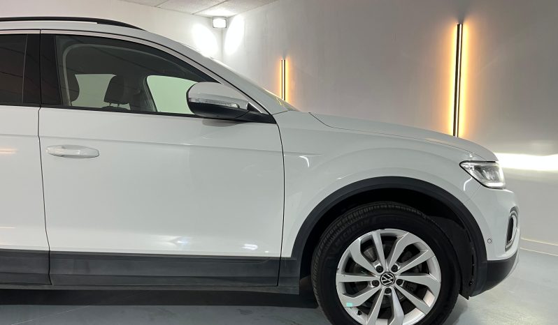 VOLKSWAGEN T-Roc Life 1.5 TSI DSG lleno