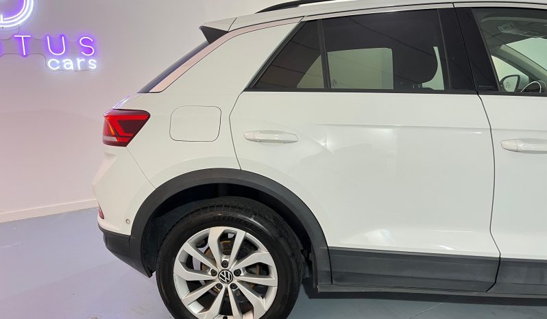 VOLKSWAGEN T-Roc Life 1.5 TSI DSG lleno