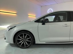 TOYOTA Corolla 140H GRSport lleno