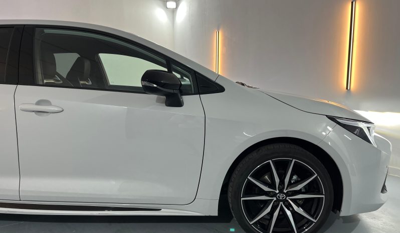 TOYOTA Corolla 140H GRSport lleno