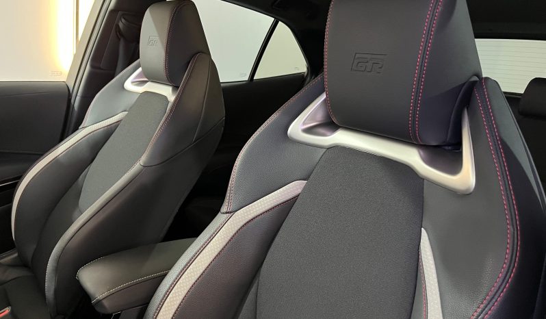 TOYOTA Corolla 140H GRSport lleno
