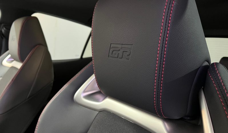 TOYOTA Corolla 140H GRSport lleno