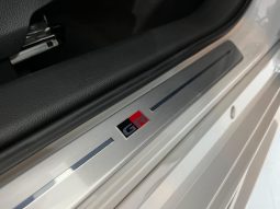 TOYOTA Corolla 140H GRSport lleno