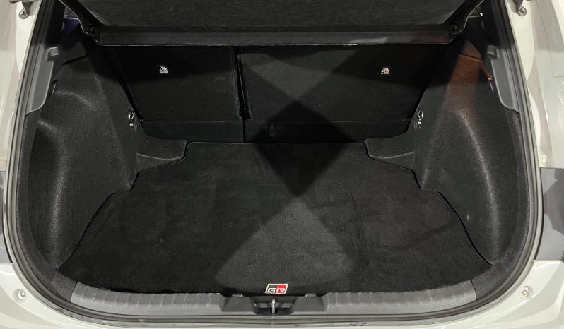 TOYOTA Corolla 140H GRSport lleno